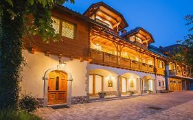 Apartment Ledrar